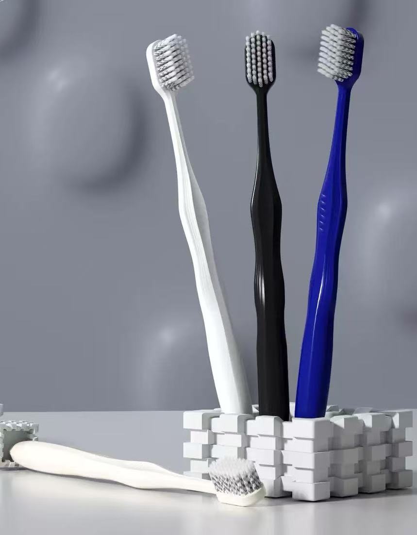 Toothbrush for whitening 
